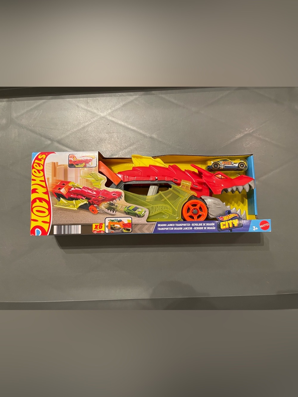 Hot Wheels Dragon Launch Transporter Vehicle New